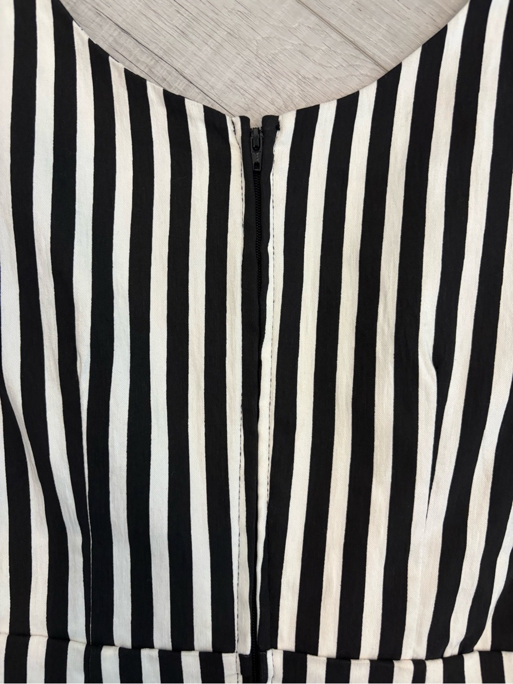 Rock Steady Black White Striped Sheath Wiggle Pinup Dress Size L - Picture 4 of 10